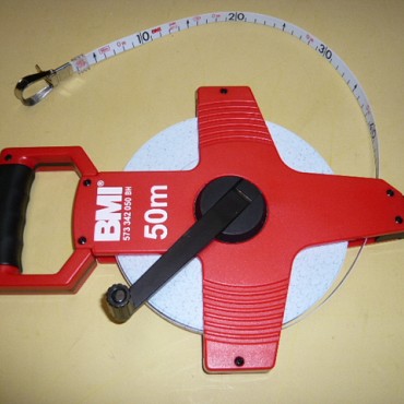 BMI  Kruishaspel glasvezel bandmaat met markeerpunt  50 meter.
