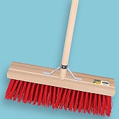 Straatbezem SOLIDE PPN 41 cm, vlakke kap, met IKAPE steel 150 x 2,8 cm en stokhouder. FSC 100%
