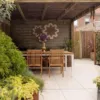 Terras met beige tegel