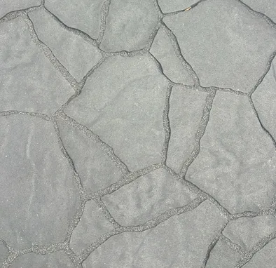 122696_363 Antraciet flagstones beton bij zwembad