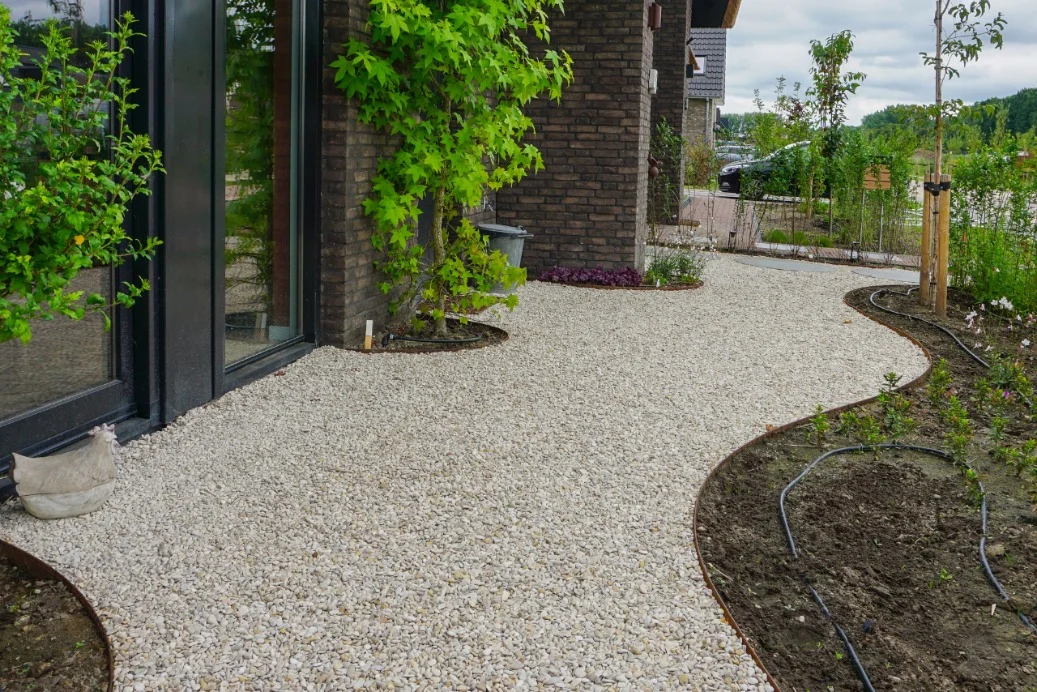 Onderhoudsvriendelijke tuin – Vego